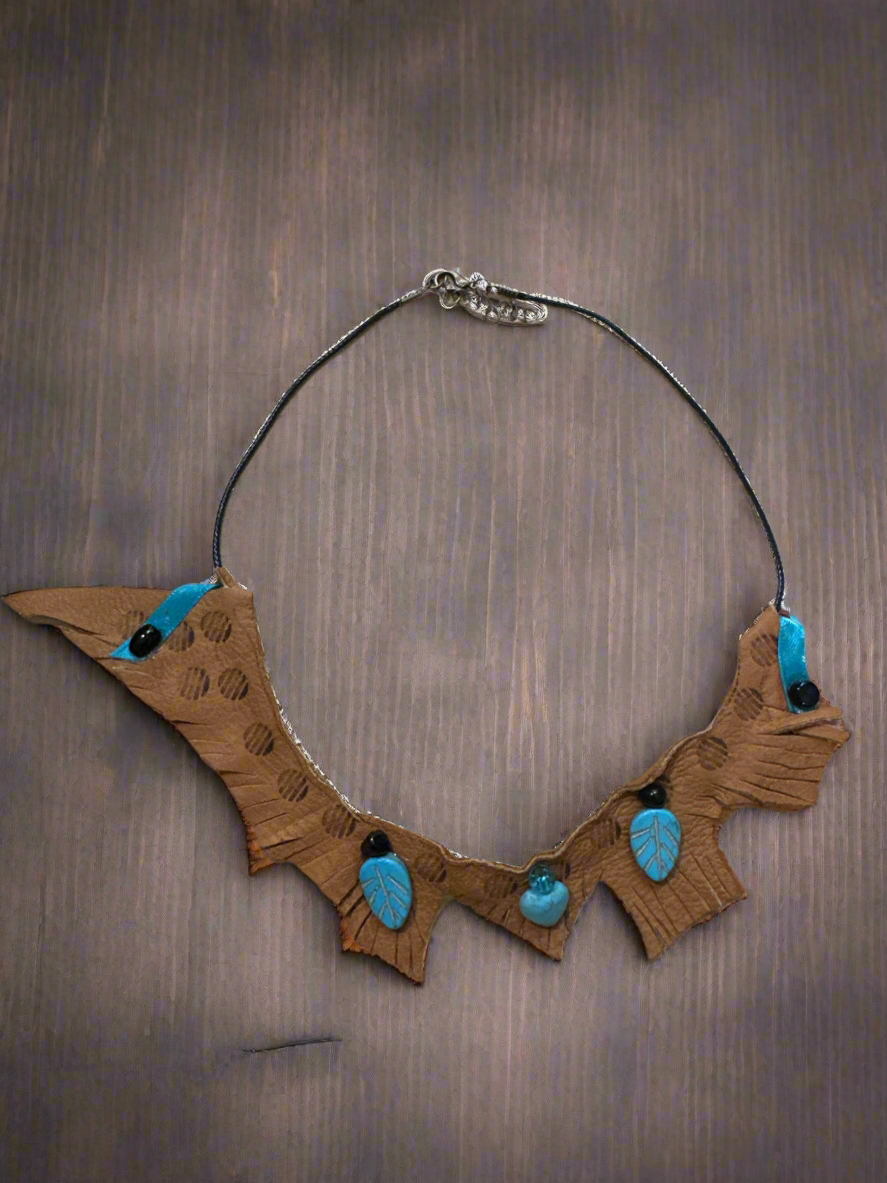 Salina choker